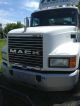 2003 Mack Ch 600 Daycab Semi Trucks photo 1