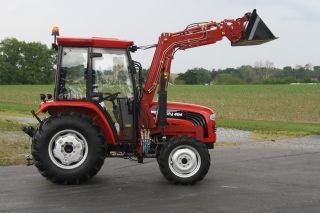 Foton Tb404 - 40hp Tractor 4wd,  Heated And A/c Cab,  Front Loader,  Fm Radio photo