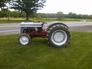 Ford 2n Tractor photo