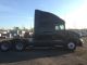 2005 Volvo Vnl 670 Sleeper Semi Trucks photo 2