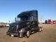 2005 Volvo Vnl 670 Sleeper Semi Trucks photo 4