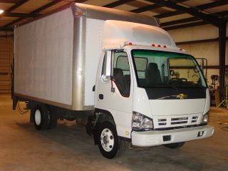 2006 Chevrolet W3500 Box With Liftgate photo