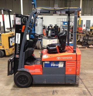 2008 Toyota 7fbeu15 3 - Wheel 36v Electric Forklift With Sideshift & Battery photo