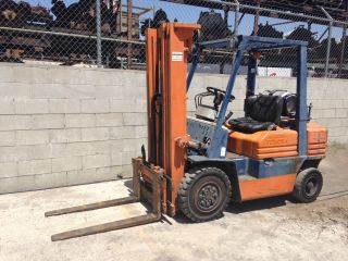 Toyota Forklift 5,  000 Lb Capacity With Side - Shifter,  Pneumatic Tires photo
