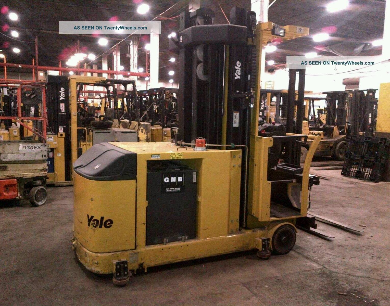 crown turret forklift