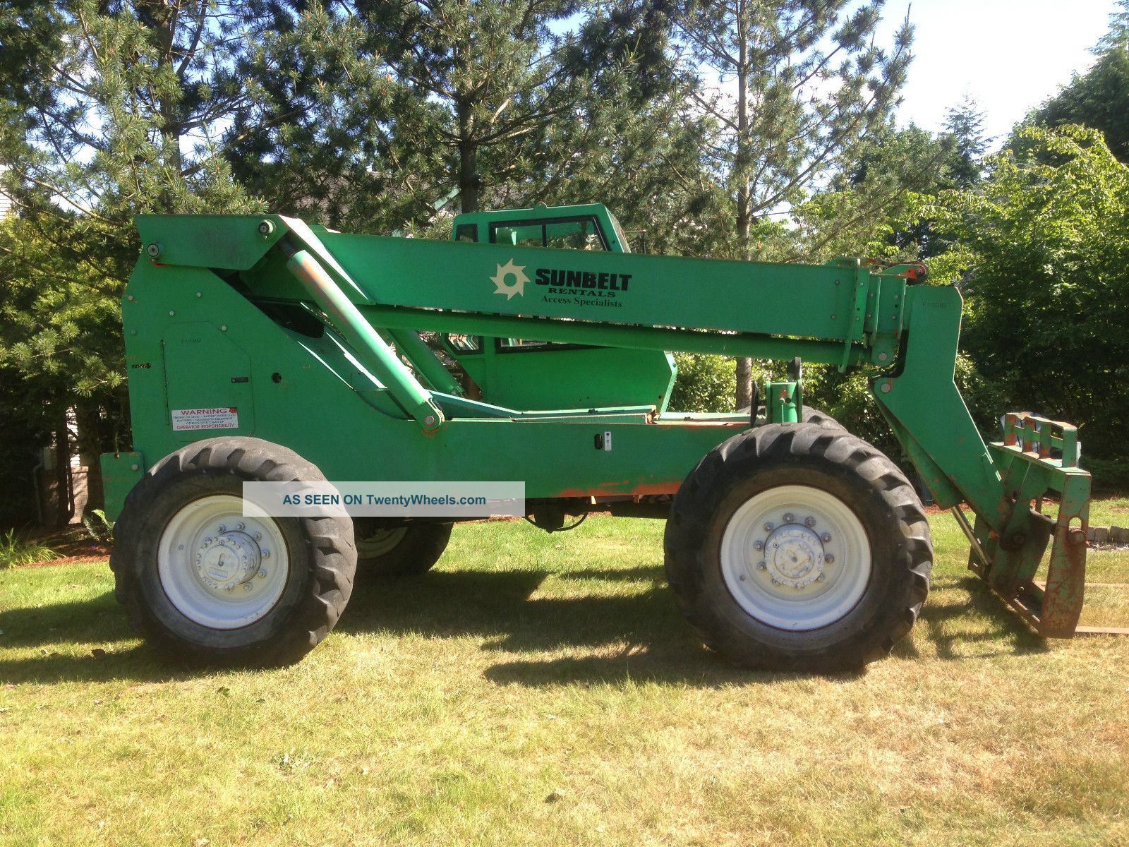 Skytrak 6036 Telehandler,  Rough Terrain,  Financing Available Forklifts photo