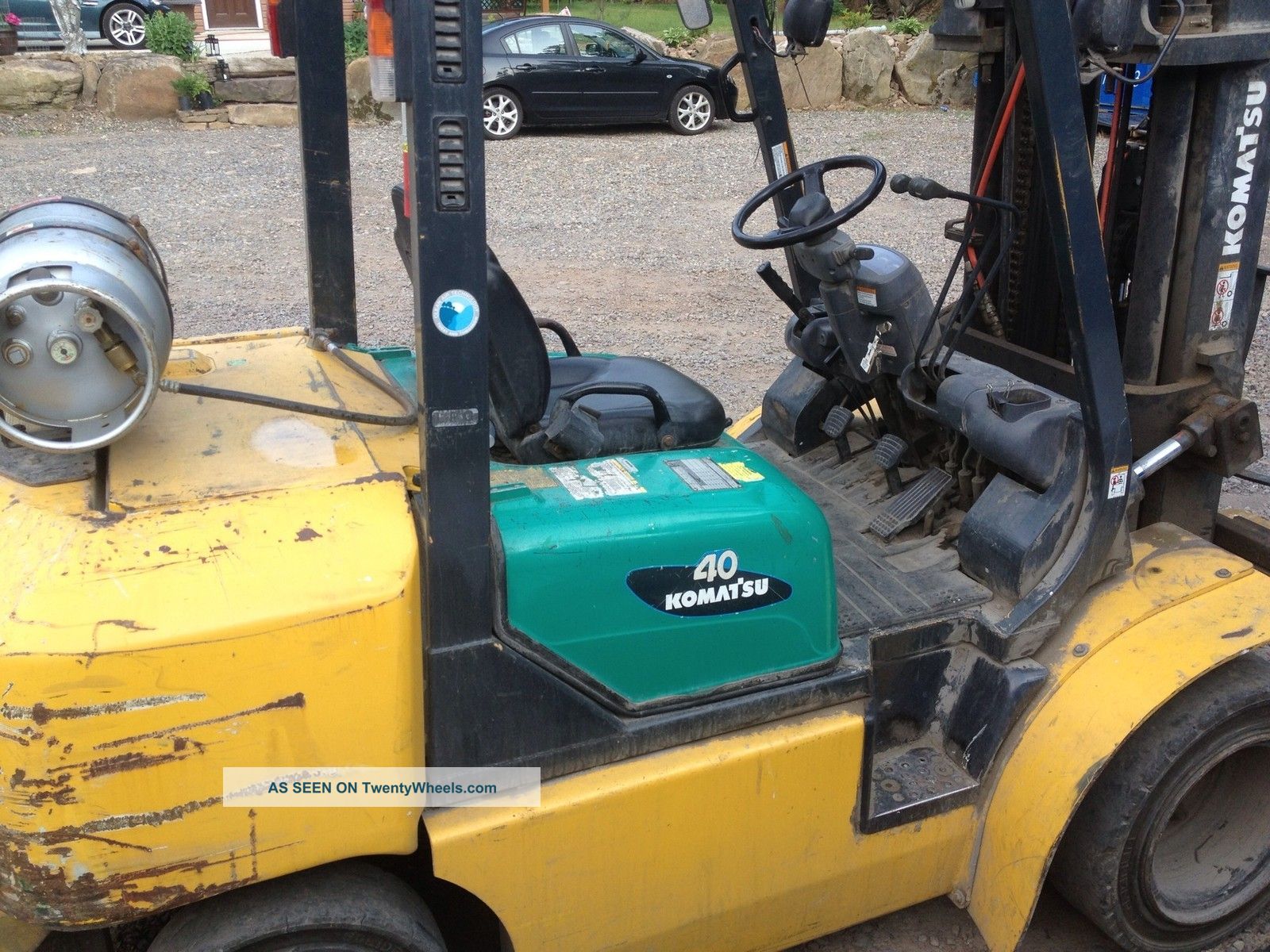 Komatsu 40 Heavy Duty Industrial Forklift 7000 Lb F G40zt 8 Forks