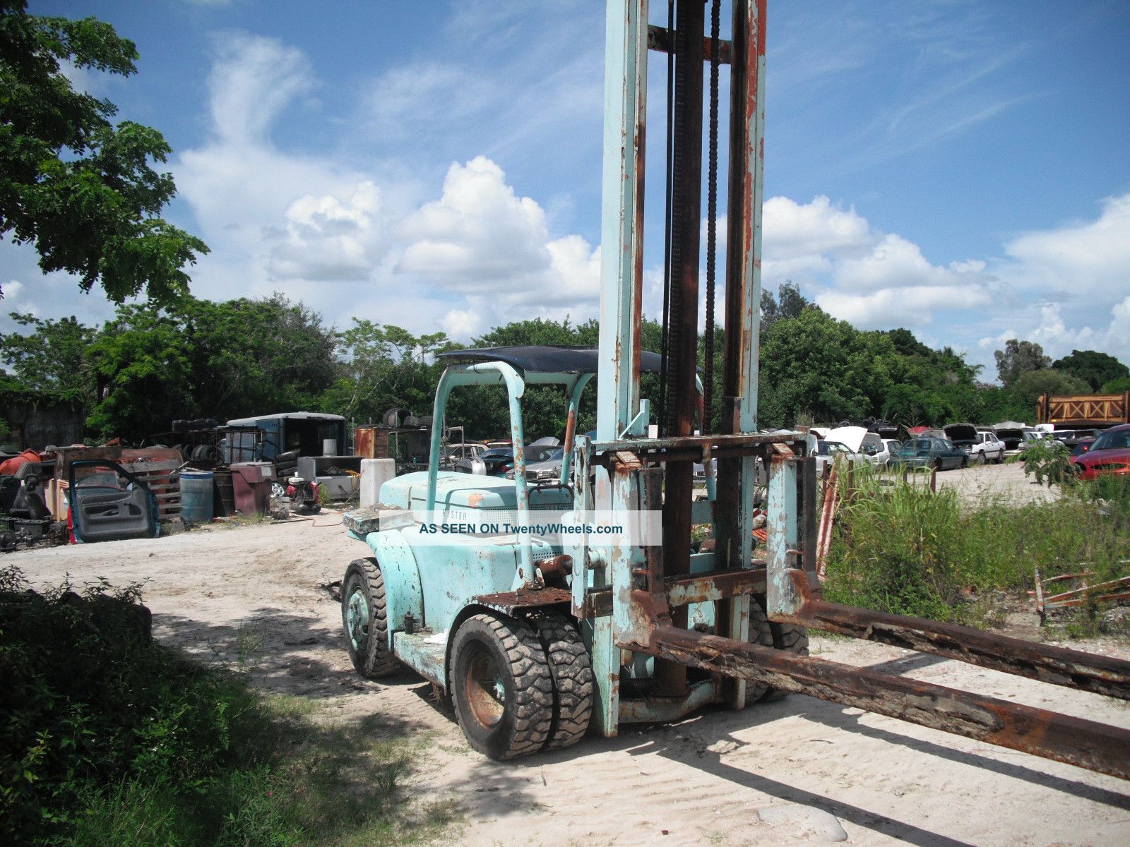 Hyster Forklift Forklifts photo