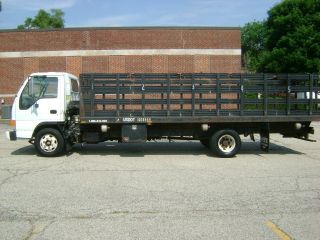 2000 Chevrolet W4500 Stake Bed photo