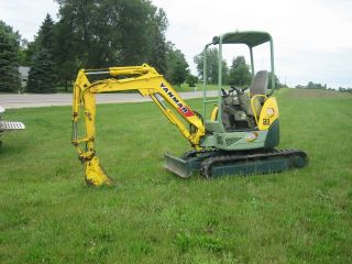 Yanmar Vio 20 - 3 photo