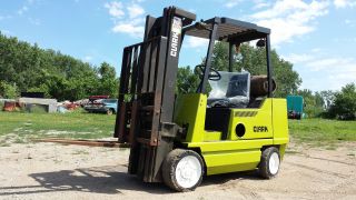 Clark Forklift 3 Stage Mast With Side Shift Lp Gas Battery photo