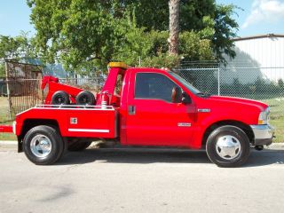 2004 Ford F 350 photo