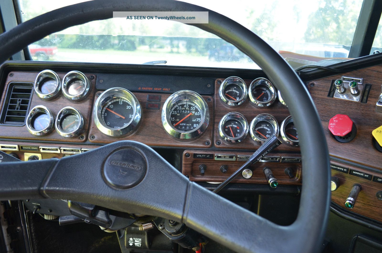 1998 Freightliner Fld 120 Classic