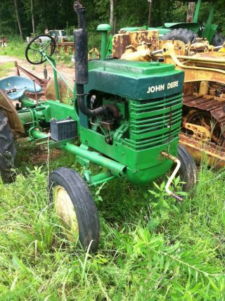 John Deere L Model Antique Tractor photo