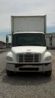 2005 Freightliner 16m Box Trucks / Cube Vans photo 2