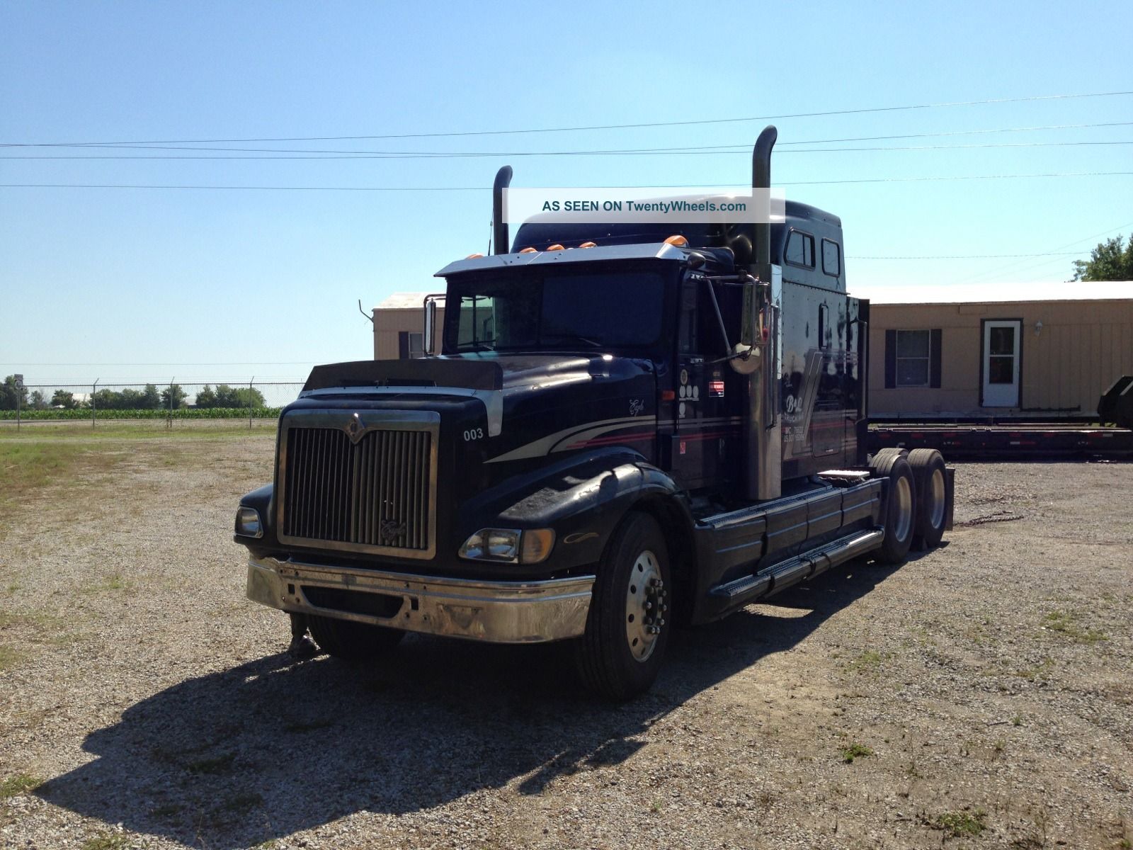 1997 International Sleeper Semi Trucks photo