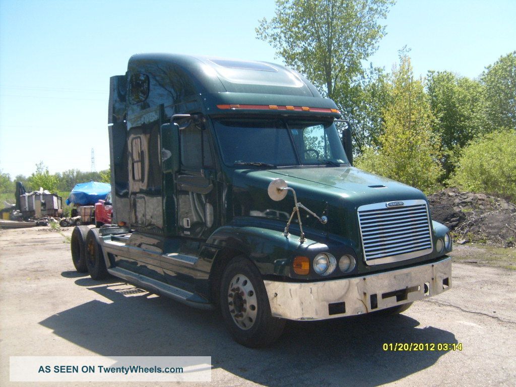 2003 Freightliner Centry Sleeper Semi Trucks photo