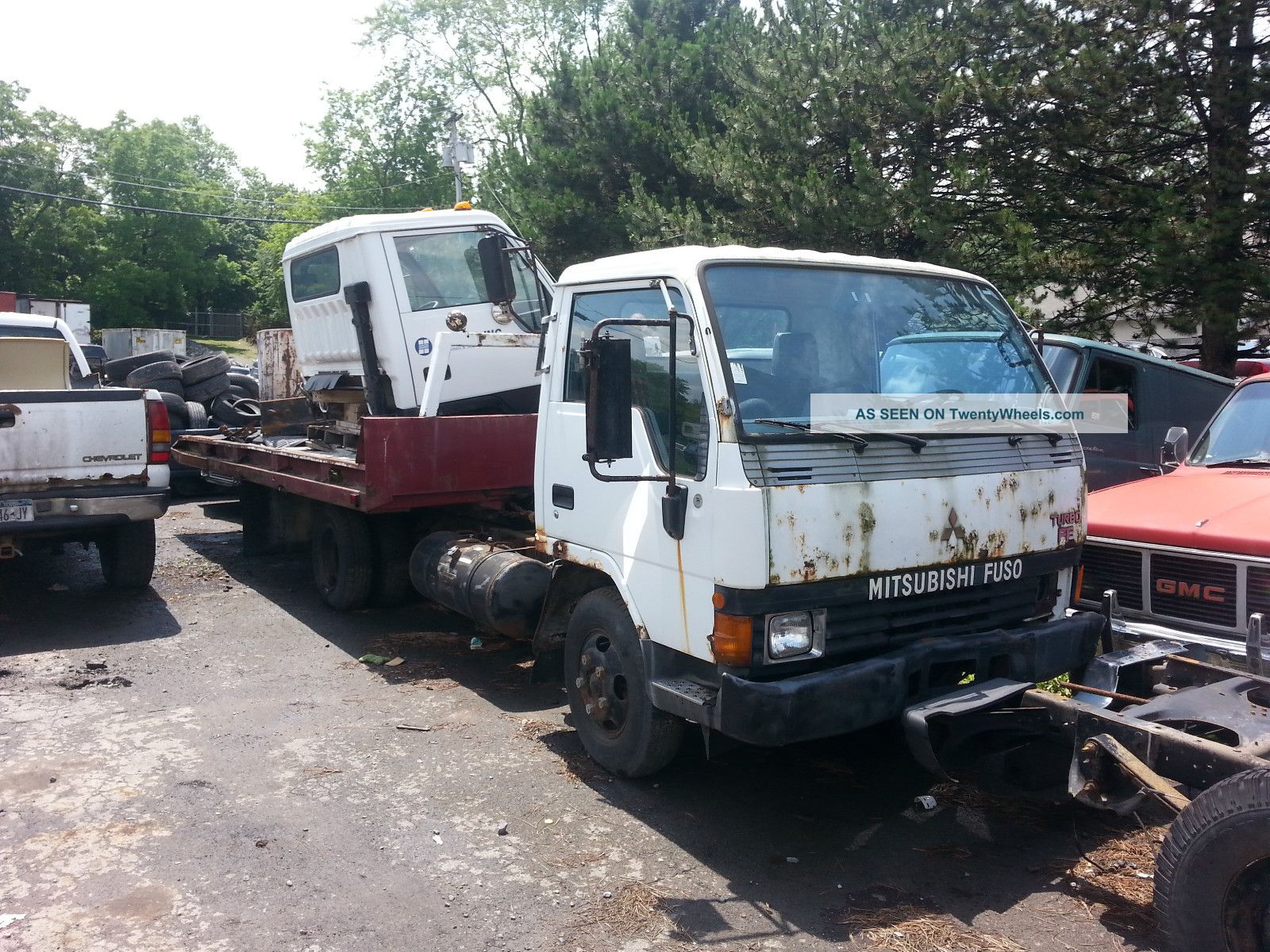 1989 Mitsubishi Fuso Flatbeds & Rollbacks photo