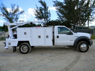 2006 Ford F550 photo