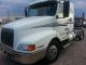 2000 Volvo Vnl Sleeper Semi Trucks photo 2