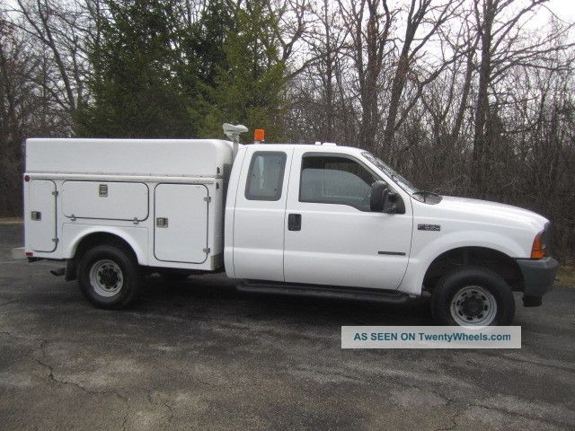2001 Ford F - 250 Utility / Service Trucks photo