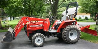 Massey Ferguson Tractor Mf 1429 & Attachments Mower 4wd Diesel 448 Hours photo
