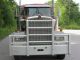 2008 Kenworth W900l Sleeper Semi Trucks photo 4