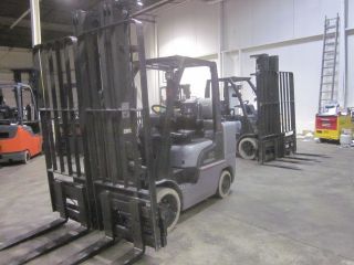 2008 Nissan 8000 Lb Capacity Lp Gas Forklift.  224 In Lift.  3 Stage Mast. photo
