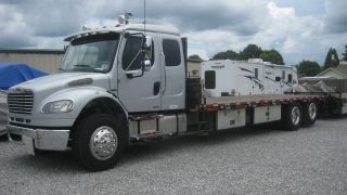2007 Freightliner M2 Business Class photo