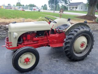 1950 Ford 8n Tractor - photo