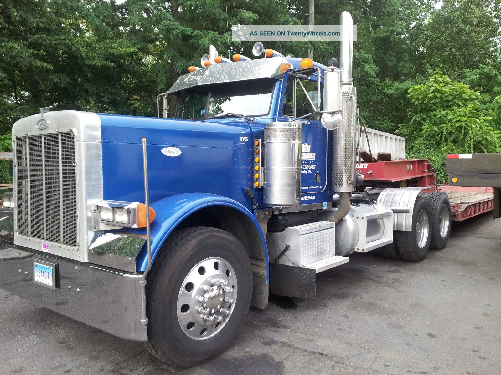 1996 Peterbilt 379 Daycab Semi Trucks photo