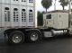2011 Peterbilt 389 Sleeper Semi Trucks photo 3