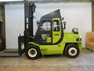 2004 Clark 15500 Lb Capacity Forklift Lift Truck With Enclosed Heated Cab photo