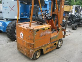 Electric Forklift - 3,  500 Lb Lift Capacity - 3 Stage Mast photo