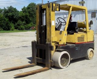 Hyster Model S100e Space Saver 100,  10,  000,  10000 Cushion Tired Forklift photo
