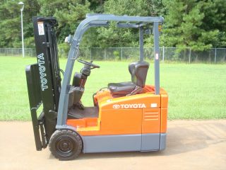 2004 Toyota 7fbeu15 36 Volt Ee Rated W/pneumatic Tires Forklift Truck photo