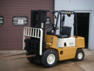 1990 Yale Diesel Forklift Pneumatic 5000lb Only 303 Hours photo