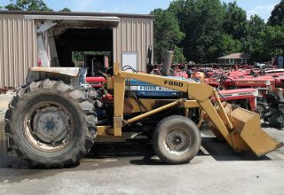 Ford 4600 Tractor With Front End Loader photo