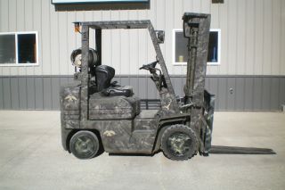 Toyota Forklift 5fgc25 One Of A Kind Camoflage Paint photo