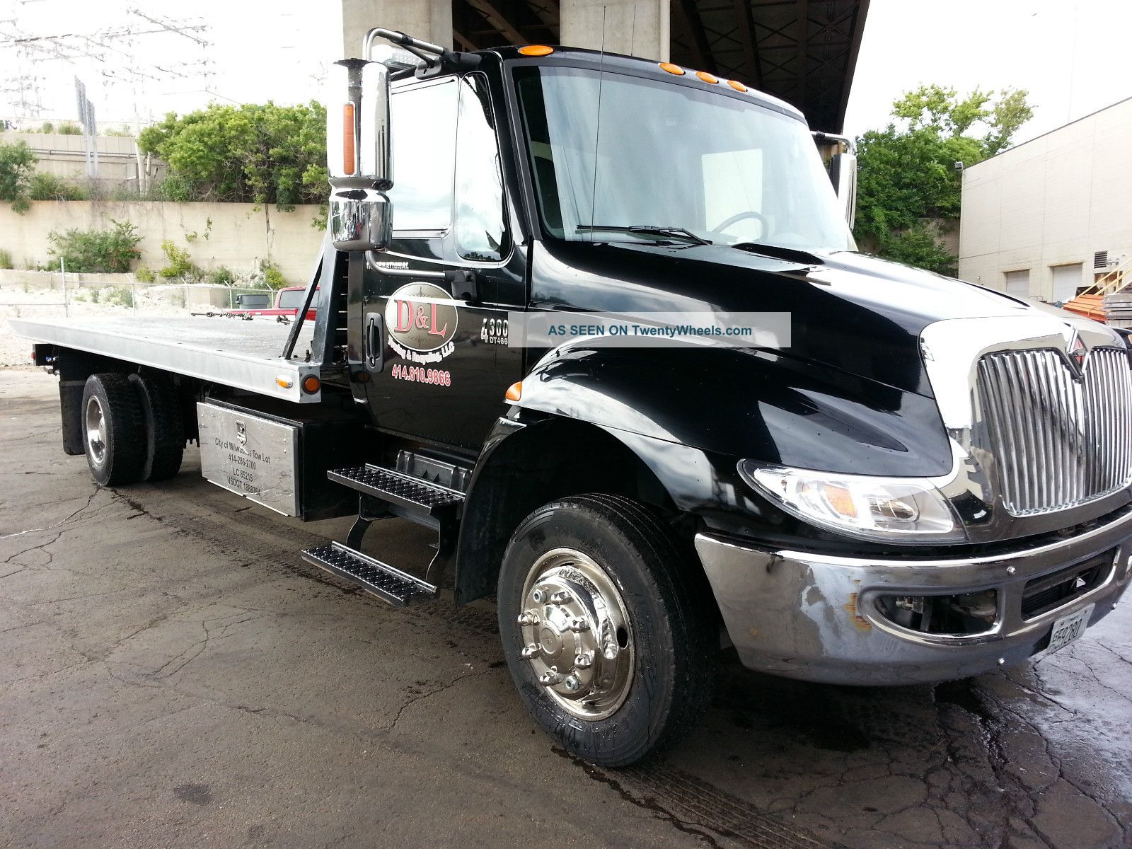 2006 International 4300 Flatbeds & Rollbacks photo