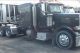 2006 Peterbilt 379 Sleeper Semi Trucks photo 10