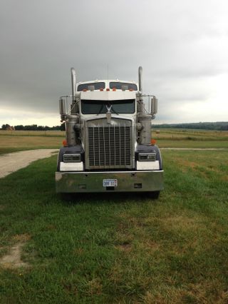 1995 Kenworth W900l photo