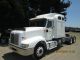 2005 International 9400i Sleeper Semi Trucks photo 2