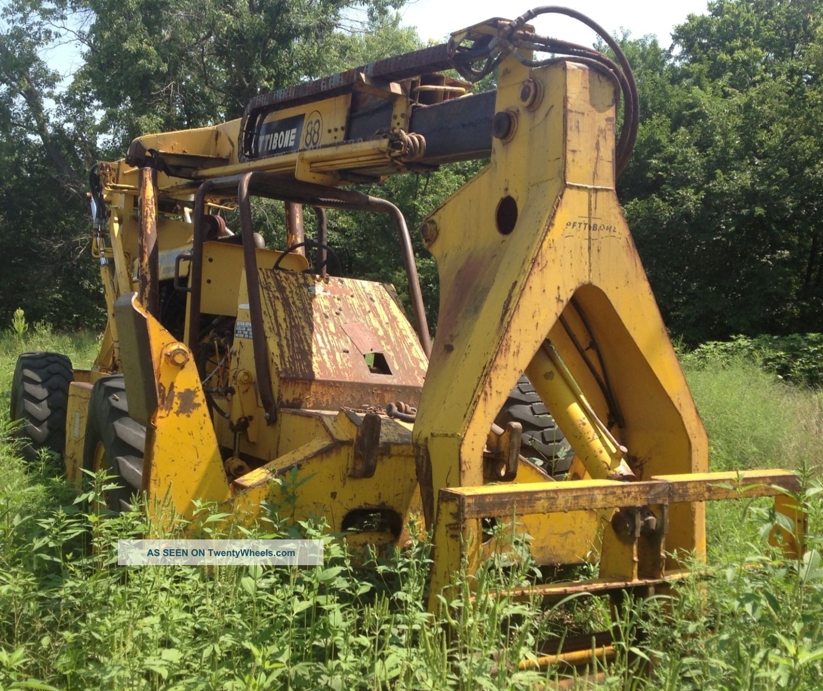 Pettibone Extendo 88 Telescopic High Reach Forklift Forklifts photo