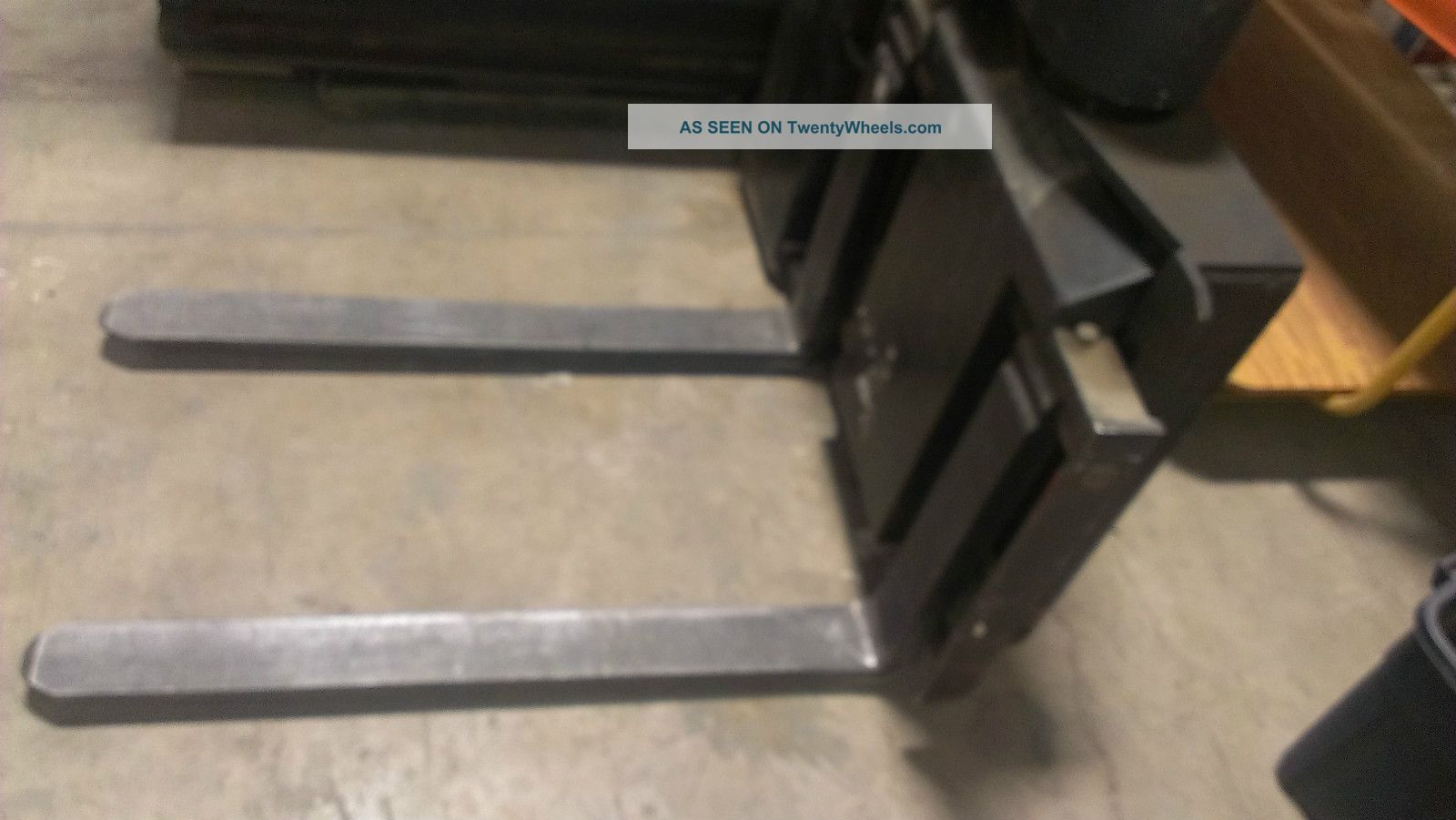 Raymond 537 Csr30t Swing Reach Forklift Fork Lift Columbus Ohio