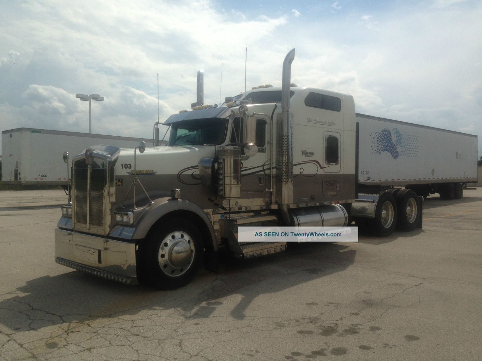 1999 Kenworth W900l Sleeper Semi Trucks photo