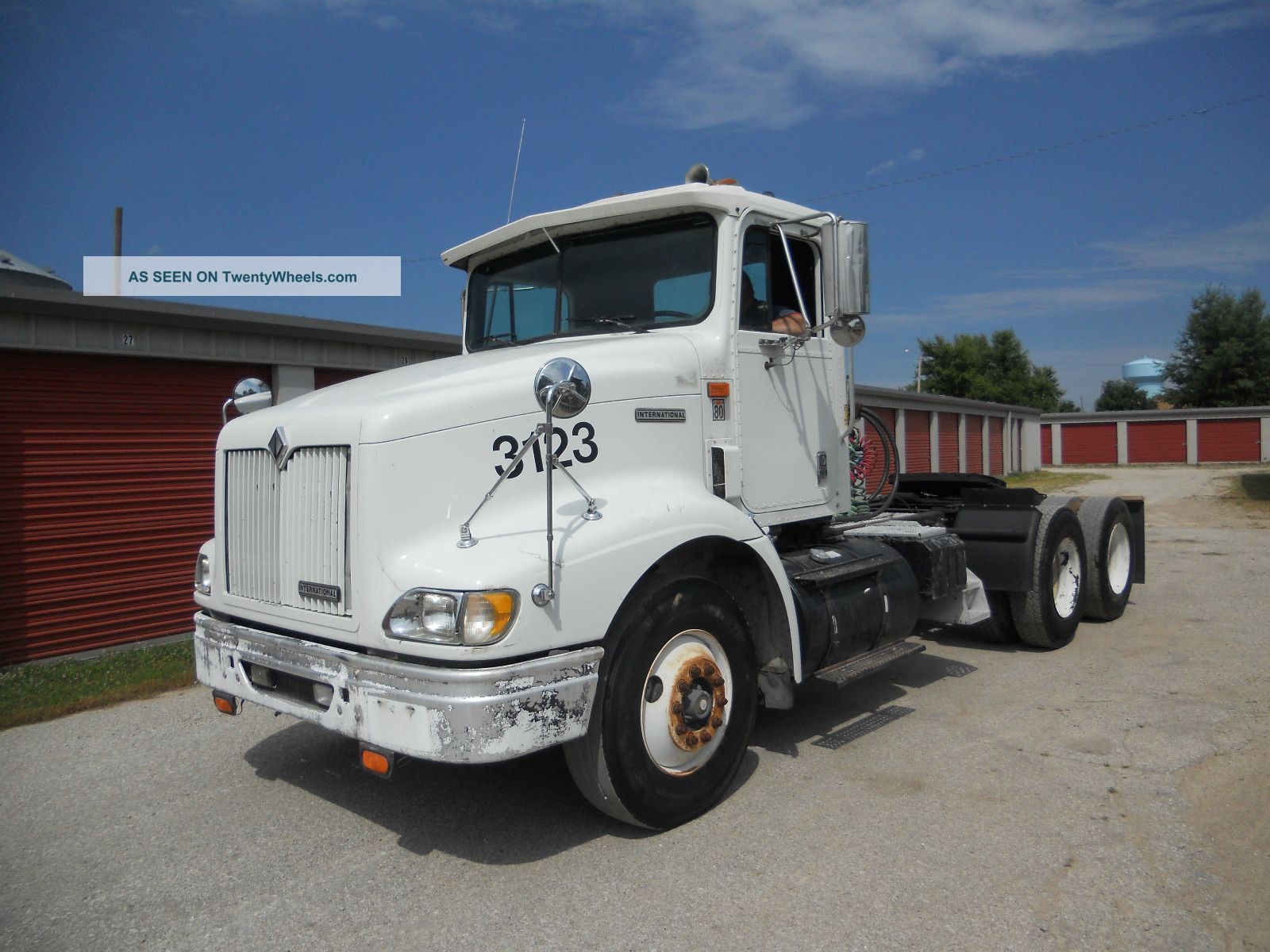 1998 International 9100 6x4 Financing Available Daycab Semi Trucks photo