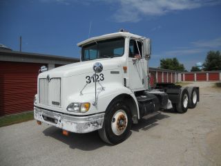 1998 International 9100 6x4 Financing Available photo