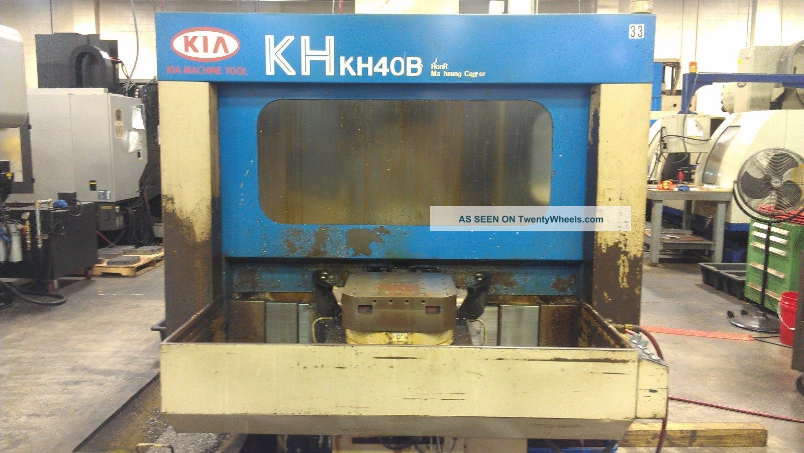 Kia Kh - 40b Horizontal Machining Center Milling Machines photo