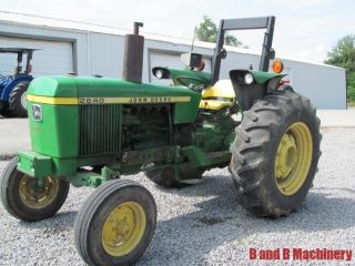 John Deere 2640 Diesel Farm Agriculture Tractor photo